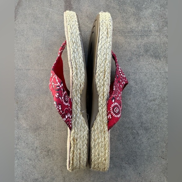 Minnetonka Red Bandana Leather Rope Flip Flop Sandals Size 7 - Picture 4 of 6